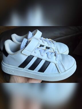 Sz 12 Toddler Kids ADIDAS GRAND COURT 2.0 White Leather Bungee Lace/Adj Strap